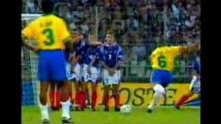 Roberto Carlos FreeKick [upl. by Einnol195]