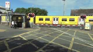 Birkdale Level Crossing [upl. by Muhammad]