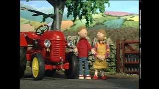 Little Red Tractor Series 1 ep 1 Big Bang [upl. by Pax]